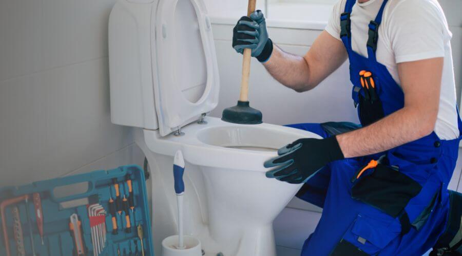 Professional same day plumber in San Diego, TX